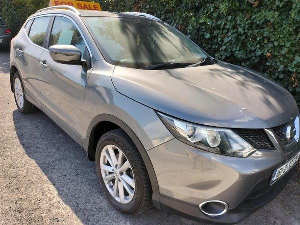 Nissan Qashqai Hatchback, Diesel, 2016, Grey