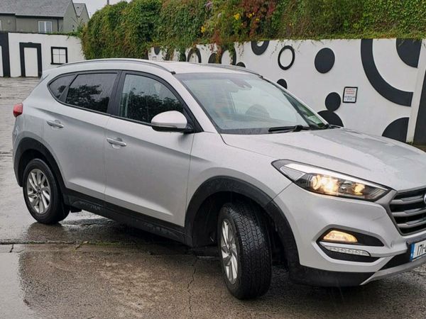 Hyundai Tucson SUV, Diesel, 2017, Silver