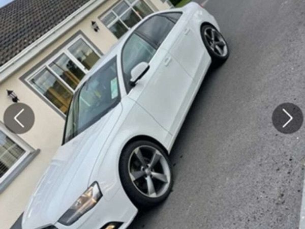 Audi A4 Saloon, Diesel, 2015, White