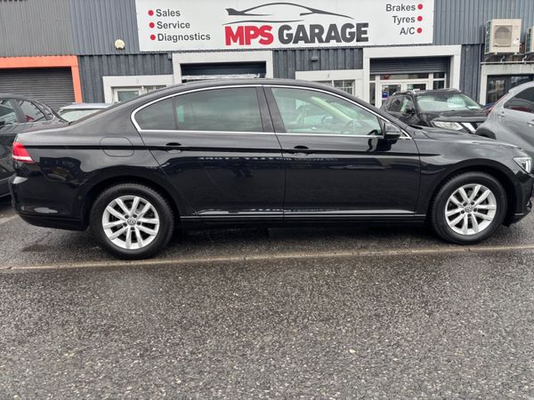 Volkswagen Passat Saloon, Diesel, 2017, Black