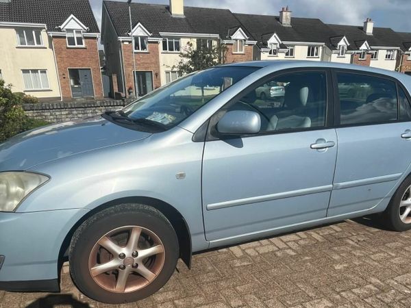 Toyota Corolla Hatchback, Petrol, 2006, Blue