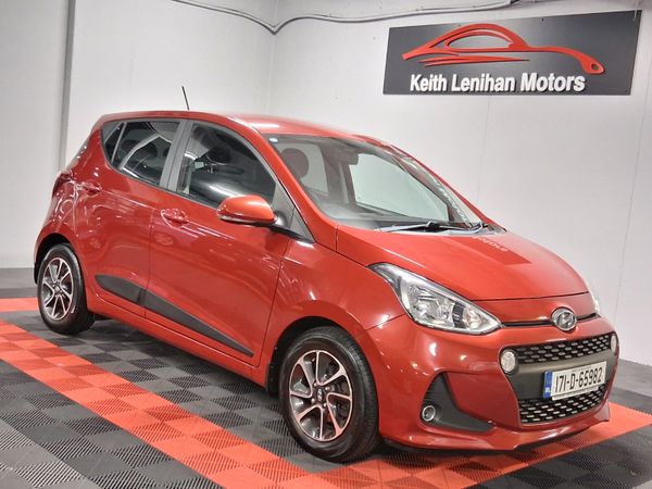 Hyundai i10 Hatchback, Petrol, 2017, Red