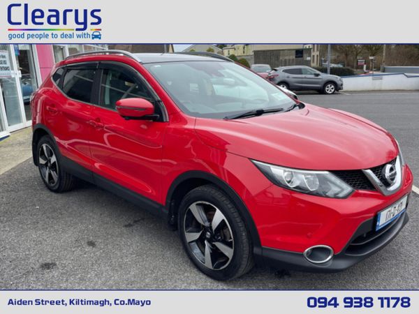 Nissan Qashqai MPV, Diesel, 2017, Red
