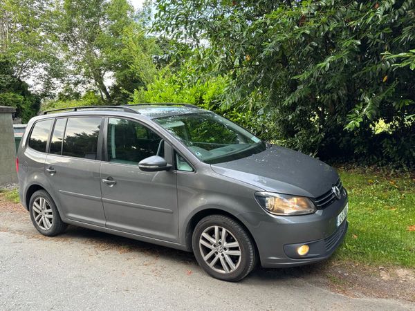 Volkswagen Touran MPV, Diesel, 2012, Grey