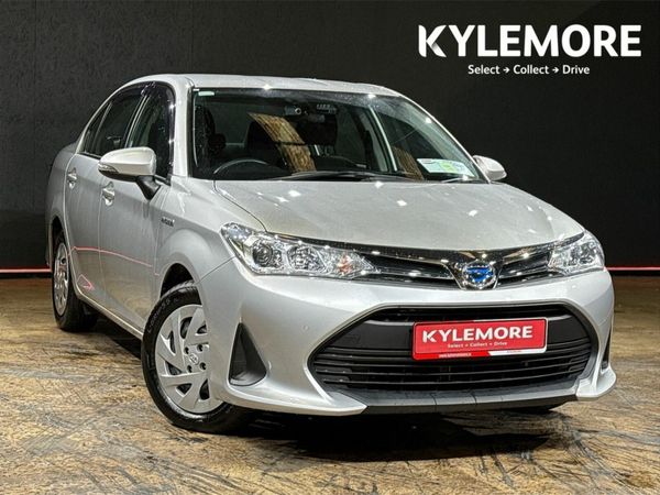 Toyota Corolla Saloon, Petrol Hybrid, 2019, Silver
