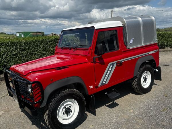 Land Rover Defender Van, Diesel, 1997, Red