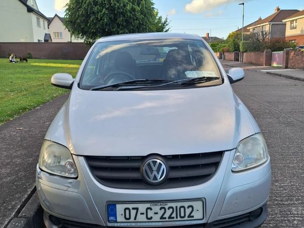 Volkswagen Fox Hatchback, Petrol, 2007, Silver