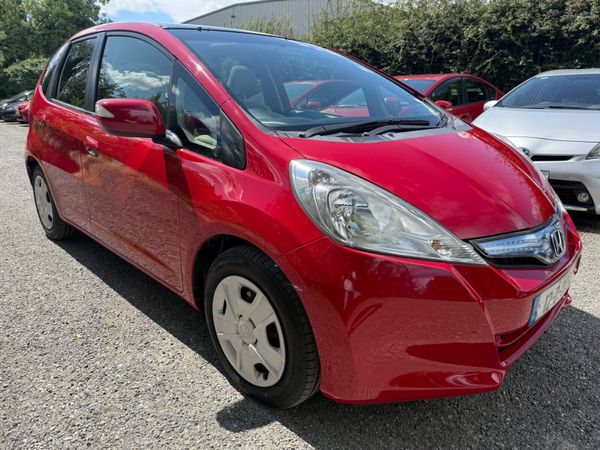 Honda Fit Hatchback, Hybrid, 2012, Red