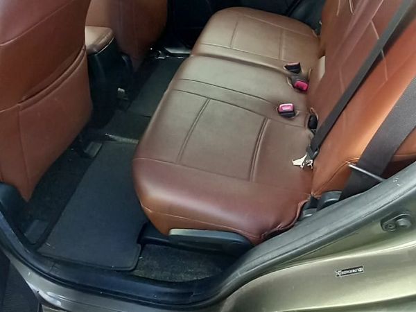 Toyota RAV4 SUV, Diesel, 2013, Bronze