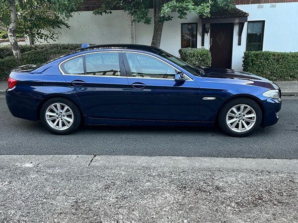 BMW 5-Series Saloon, Diesel, 2012, Blue