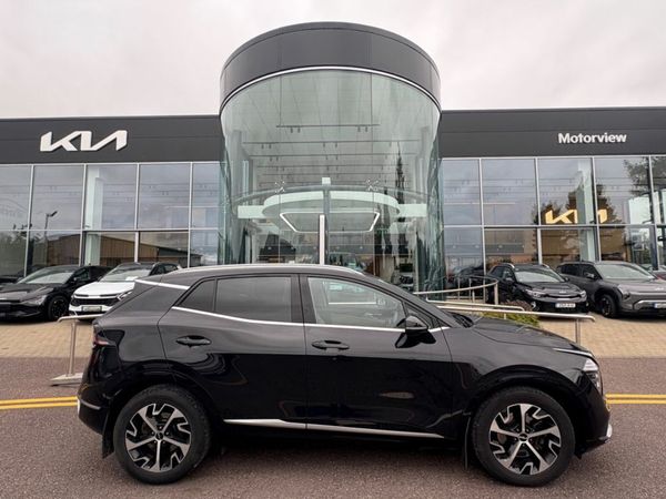 Kia Sportage MPV, Diesel, 2022, Black