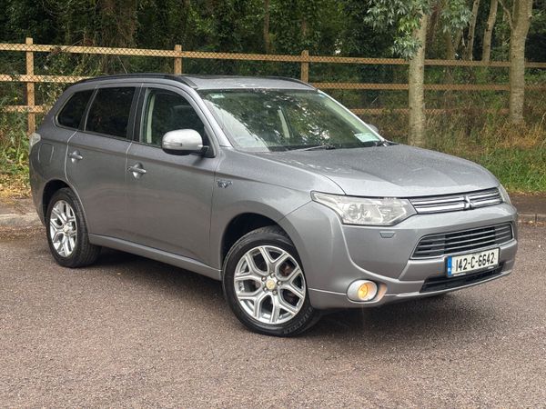 Mitsubishi Outlander SUV, Petrol Plug-in Hybrid, 2014, Grey