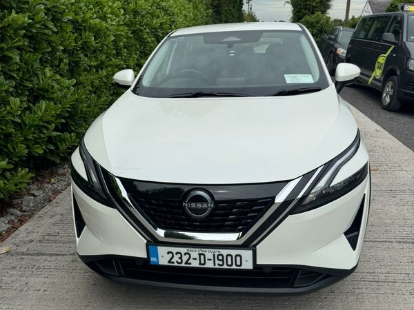 Nissan Qashqai MPV, Petrol, 2023, White