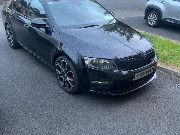 Skoda Octavia Hatchback, Petrol, 2017, Black