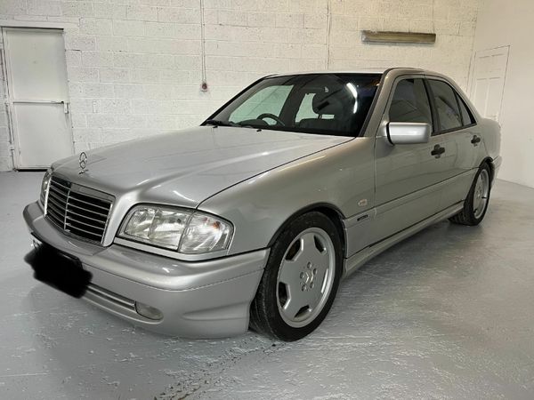 Mercedes-Benz AMG Saloon, 1998, Silver