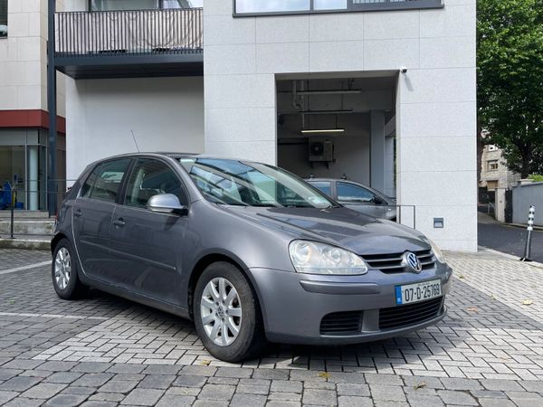 Volkswagen Golf Hatchback, Petrol, 2007, Grey
