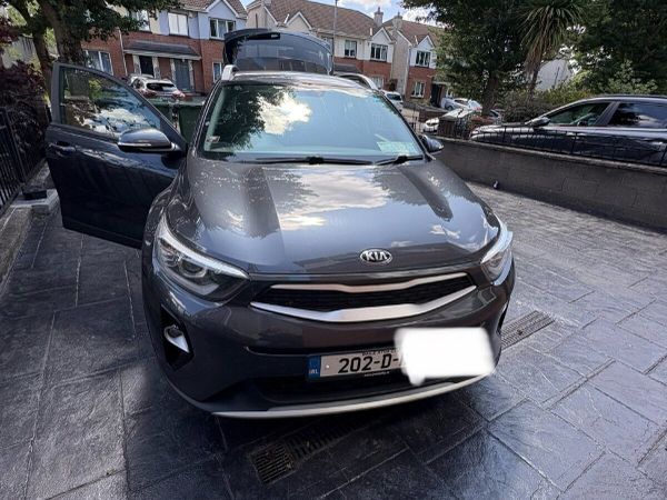 Kia Stonic Estate/Jeep, Petrol, 2020, Grey
