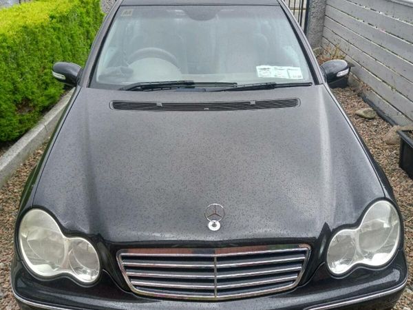 Mercedes-Benz C-Class Saloon, Petrol, 2006, Black