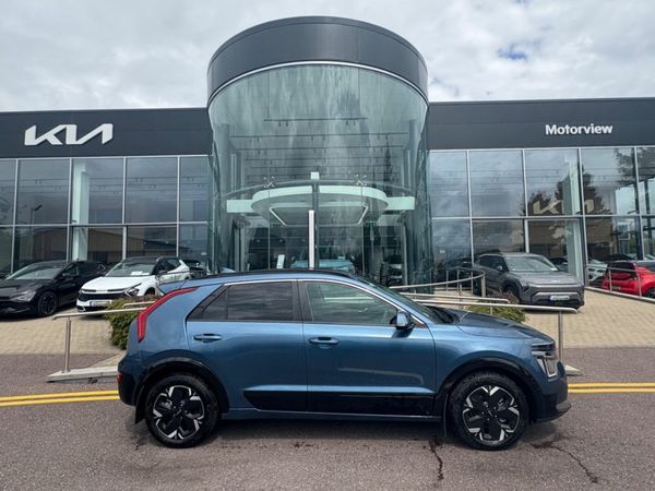 Kia Niro SUV, Petrol Hybrid, 2025, White