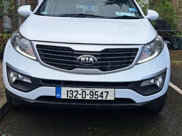 Kia Sportage SUV, Diesel, 2013, White