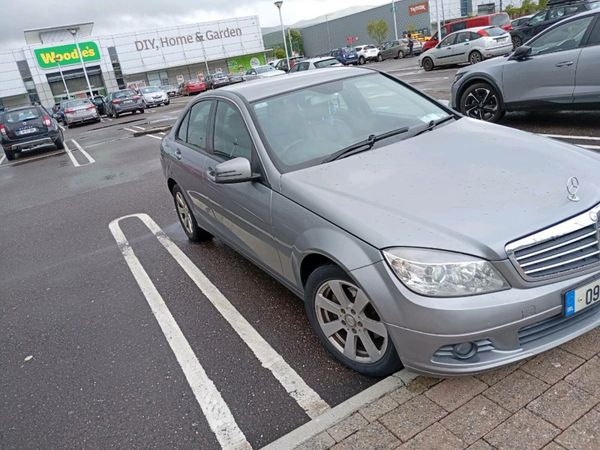 Mercedes-Benz C-Class Saloon, Diesel, 2009, Silver