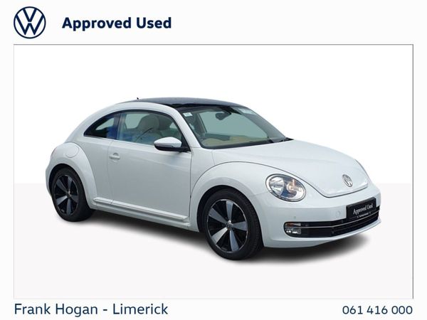 Volkswagen Beetle Hatchback, Petrol, 2016, White