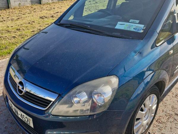 Opel Zafira MPV, Petrol, 2008, Green