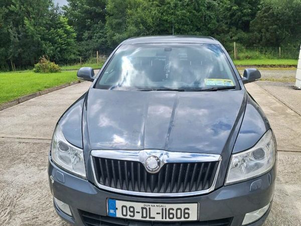 Skoda Octavia Hatchback, Diesel, 2009, Grey