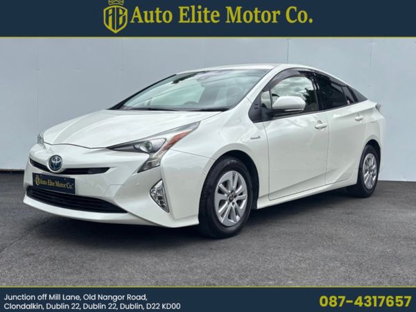 Toyota Prius Estate, Petrol Hybrid, 2018, White