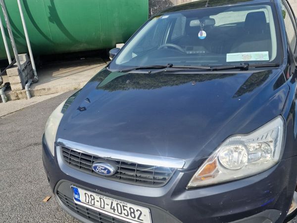 Ford Focus Hatchback, Petrol, 2008, Grey