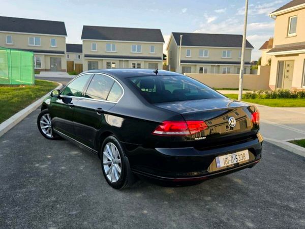 Volkswagen Passat Saloon, Diesel, 2018, Black