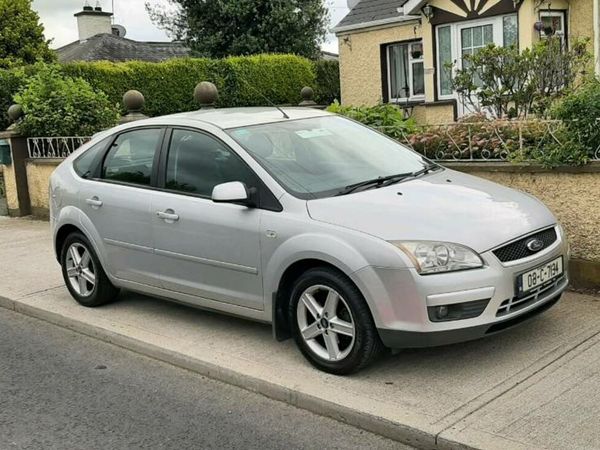 Ford Focus Hatchback, Petrol, 2008, Silver