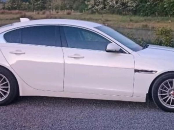 Jaguar XE Saloon, Diesel, 2017, White
