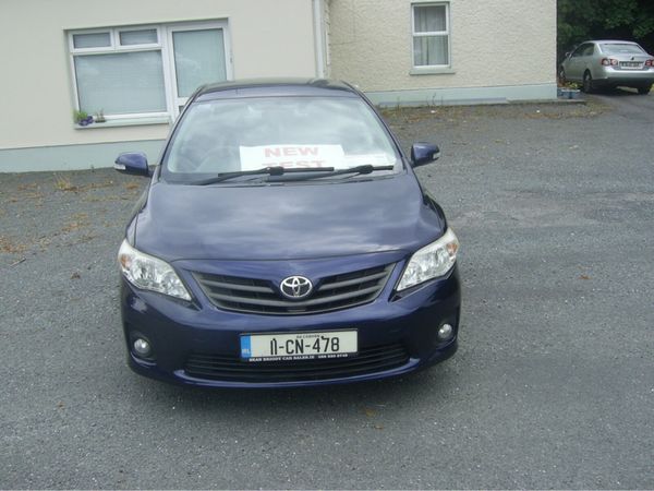 Toyota Corolla Saloon, Diesel, 2011, Blue