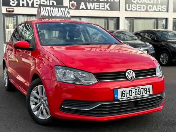 Volkswagen Polo Hatchback, Petrol, 2016, Red