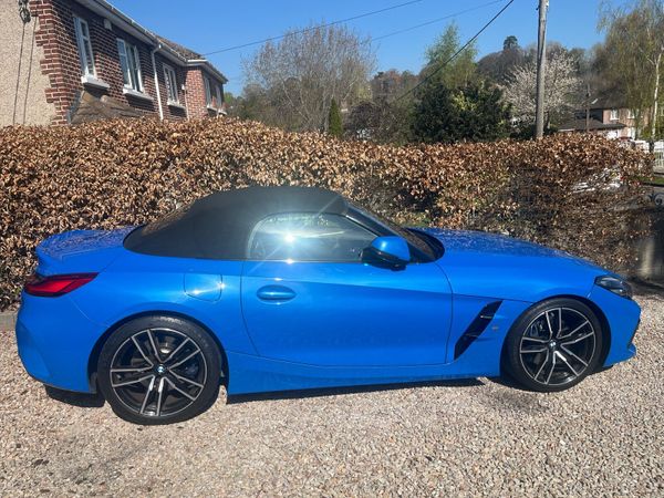 BMW Z4 Convertible, Petrol, 2019, Blue