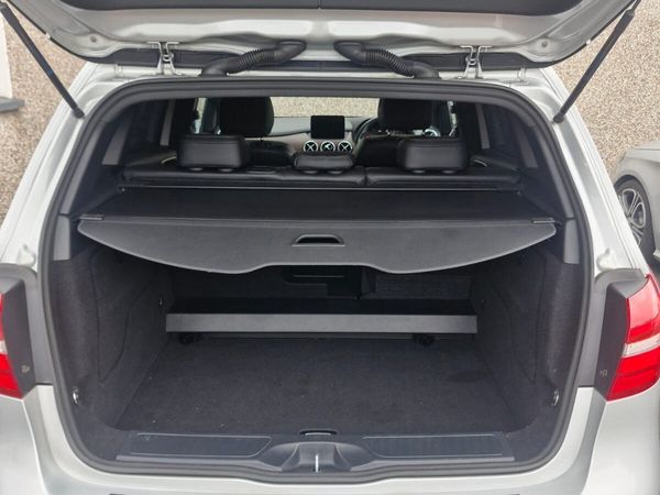 Mercedes-Benz B-Class MPV, Petrol, 2017, Silver