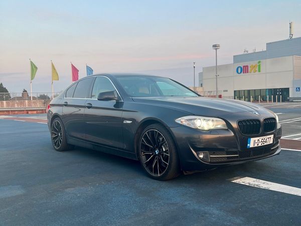 BMW 5-Series Saloon, Diesel, 2011, Grey