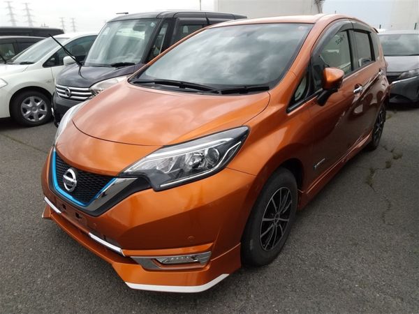 Nissan Note Hatchback, Petrol Hybrid, 2016, Orange
