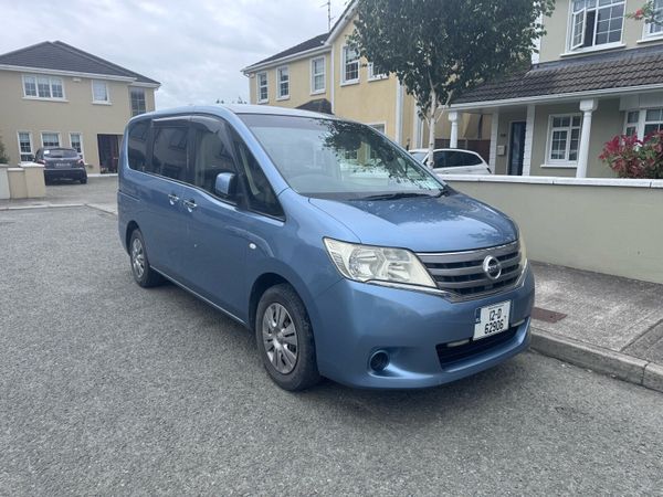Nissan Serena MPV, Petrol Hybrid, 2012, Silver