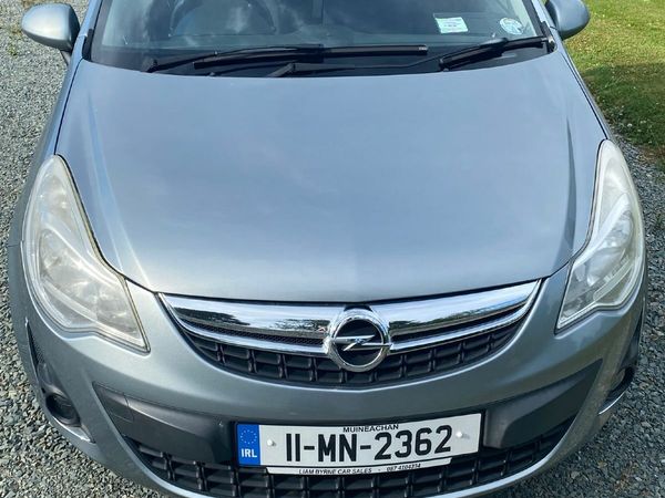 Vauxhall Corsa Hatchback, Petrol, 2011, Silver
