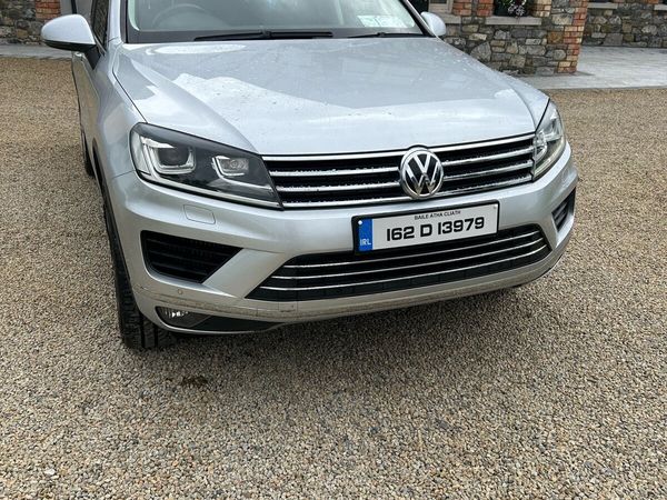 Volkswagen Touareg SUV, Diesel, 2016, Silver