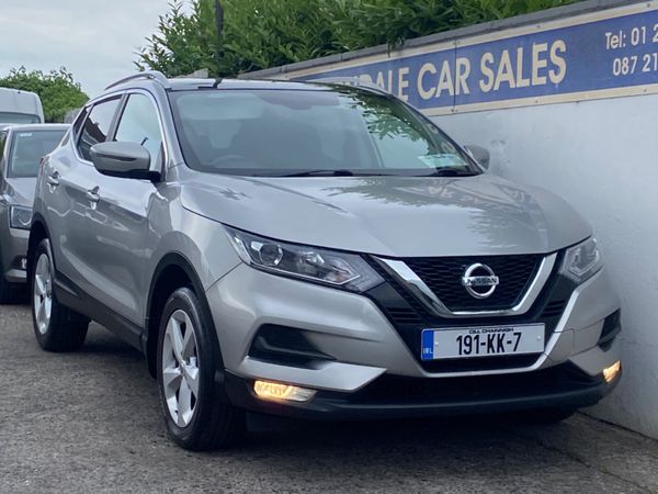 Nissan Qashqai Hatchback, Diesel, 2019, Grey