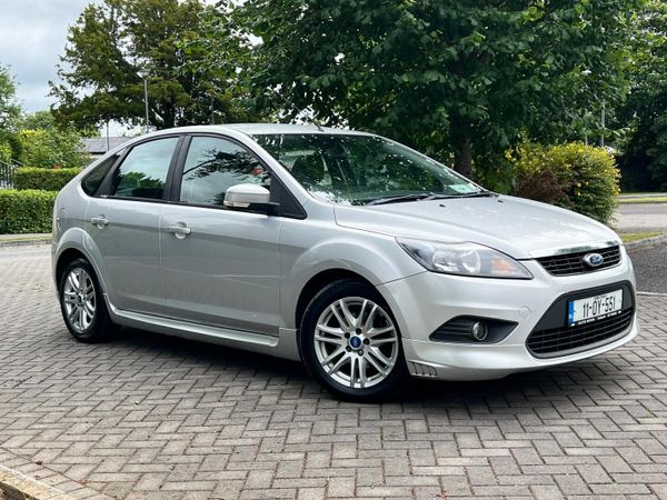 Ford Focus Hatchback, Diesel, 2011, Silver
