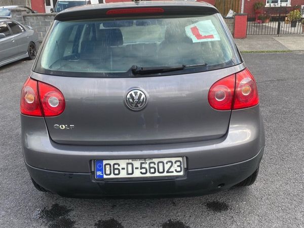 Volkswagen Golf Hatchback, Petrol, 2006, Grey