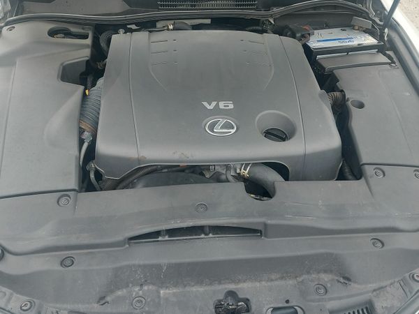 Lexus IS Saloon, Petrol, 2011, White
