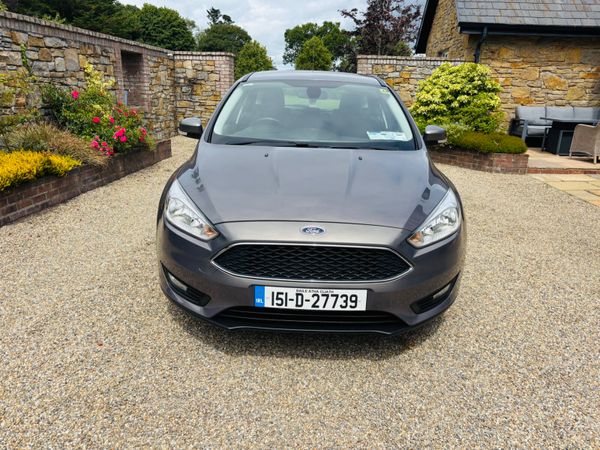 Ford Focus Hatchback, Petrol, 2015, Brown