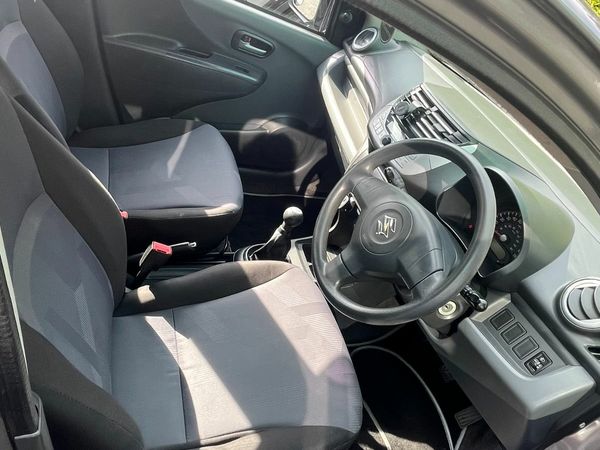 Suzuki Alto Hatchback, Petrol, 2014, Grey