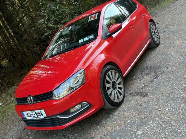 Volkswagen Polo Hatchback, Diesel, 2016, Red