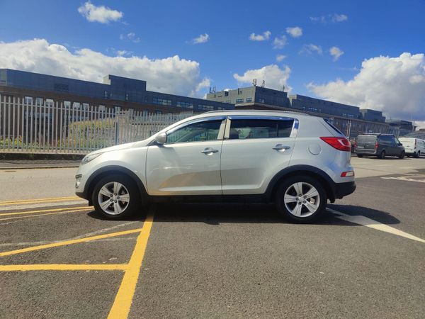 Kia Sportage SUV, Diesel, 2011, Silver